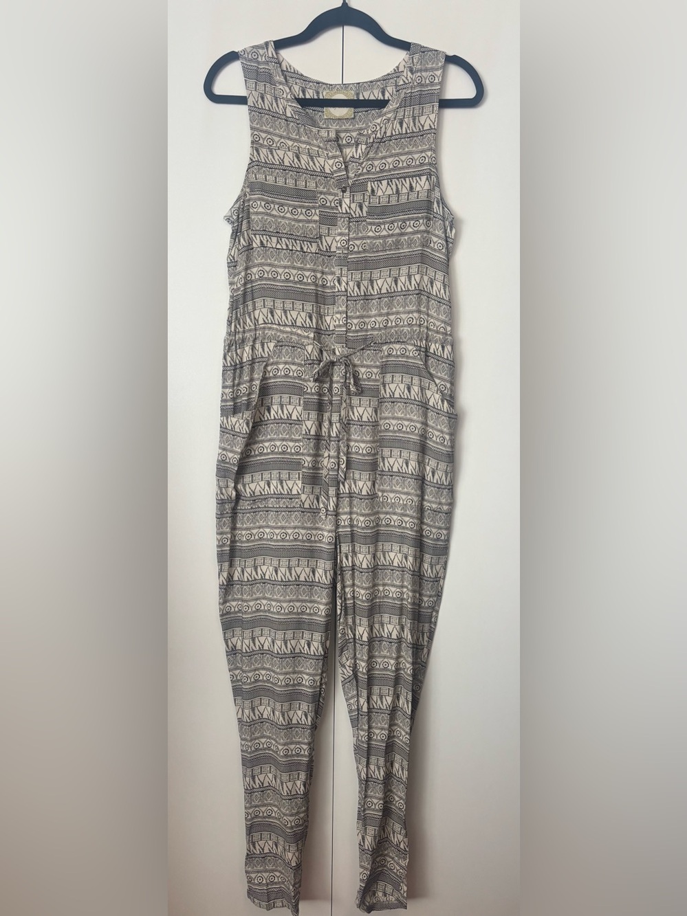 Alythea Black & Cream Geometric Sleeveless Button-Front Jumpsuit